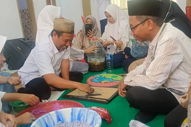 Pesantren Mambaul Hikam Jombang