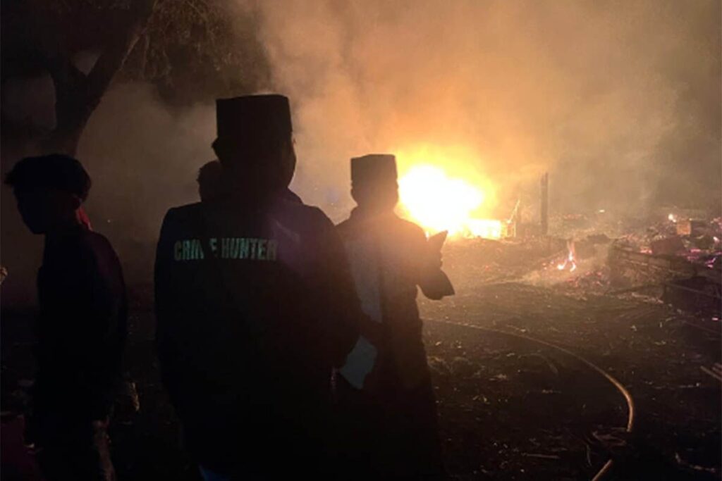 Kandang Ayam Terbakar