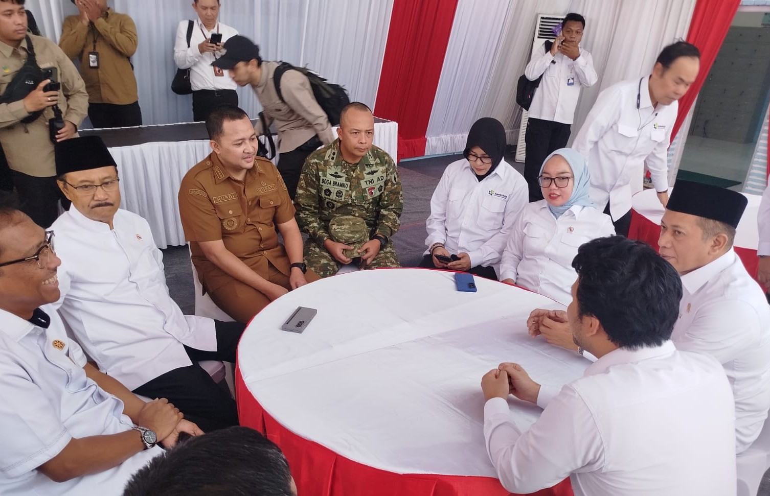 Kemensos dan kemenkop