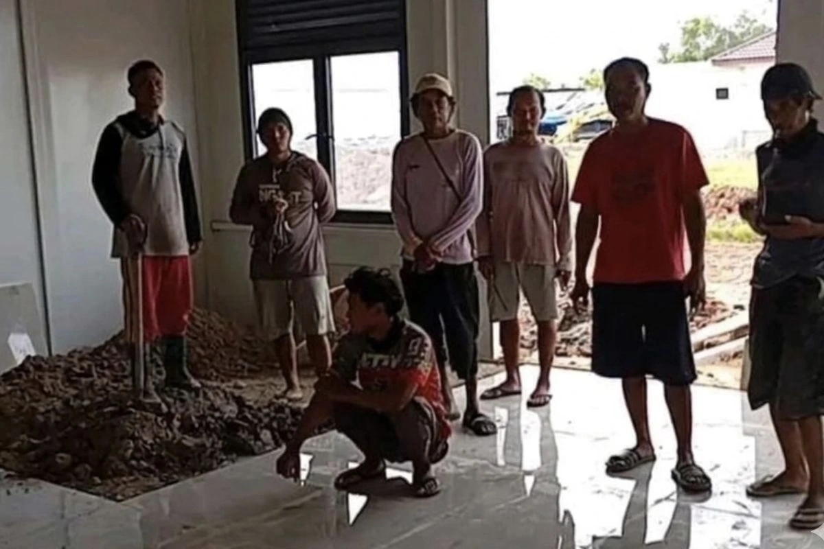 8 Pekerja Indramayu