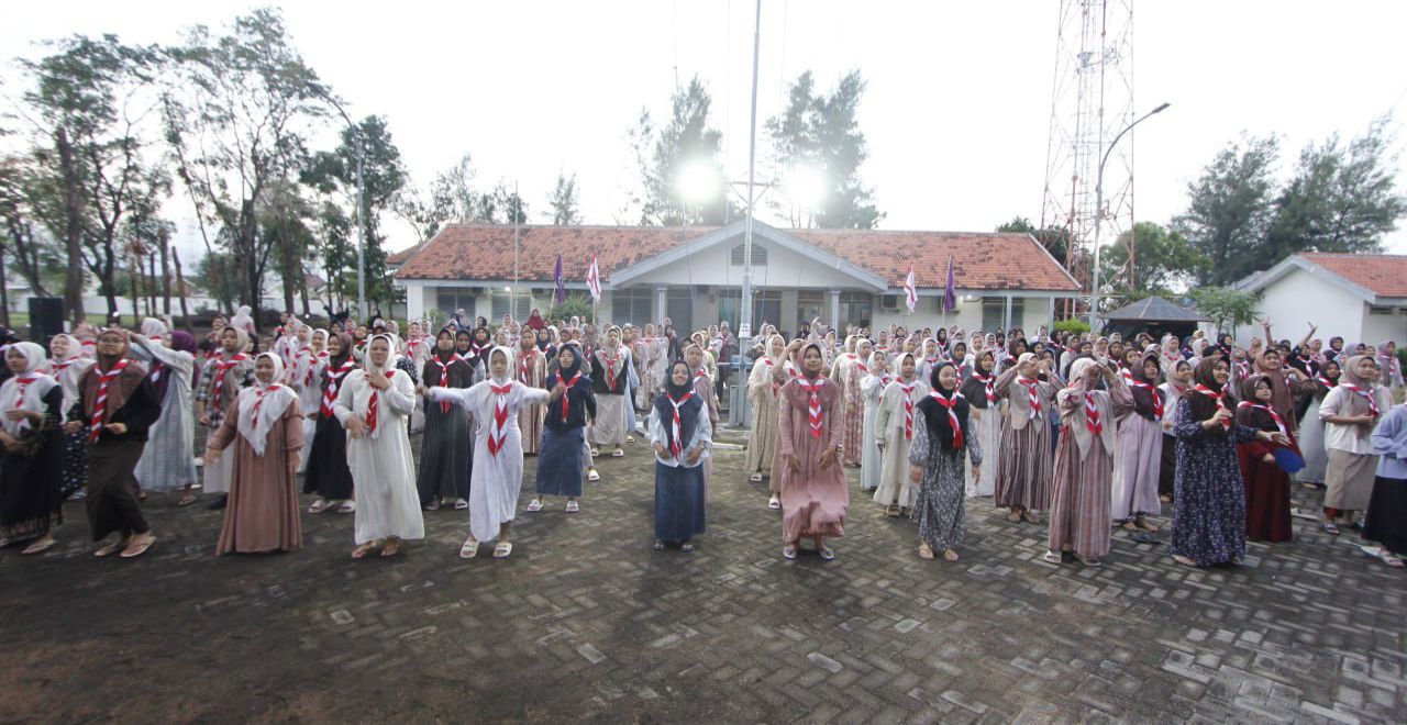 Santri putri Nurul Jadid