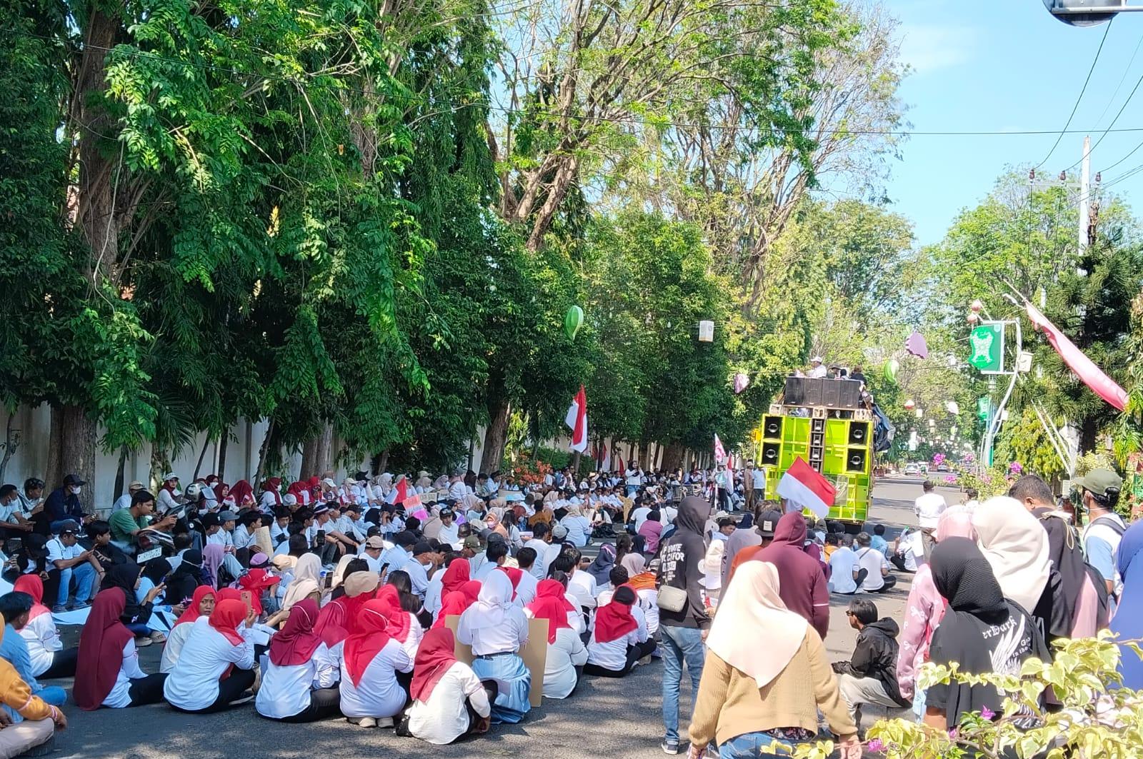 aksi penolakan penutupan MBG di Probolinggo