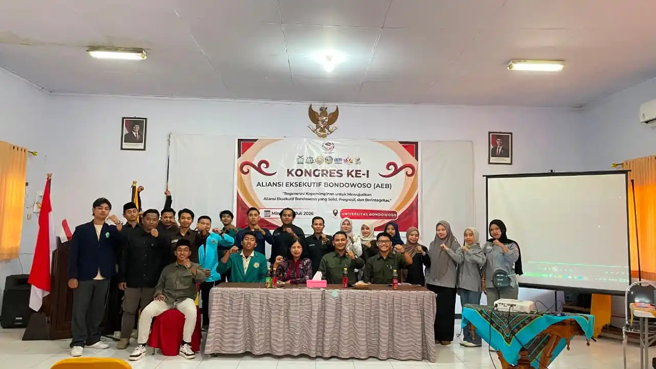 Foto Bersama Bem Bondowoso (Foto: Surau.ID/Ist)
