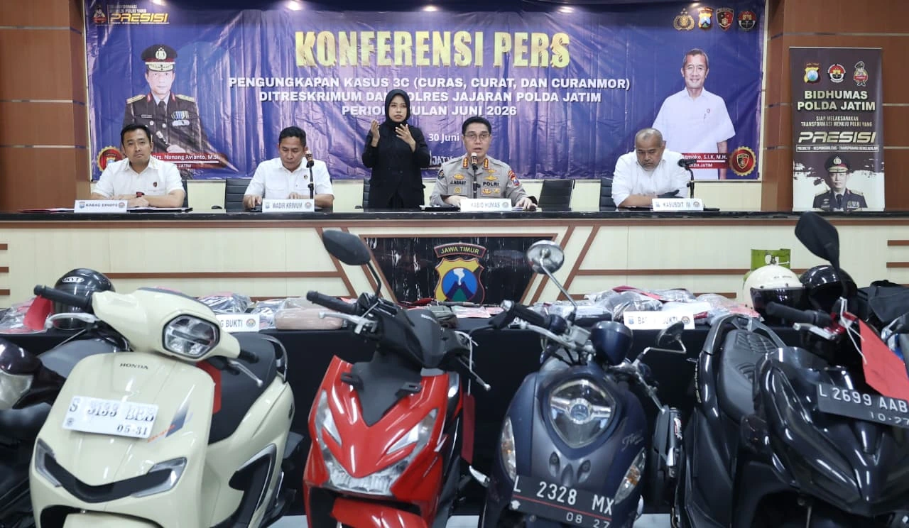 Suasana Konferensi Pers Polda Jatim (Foto: Surau.ID/Ist)