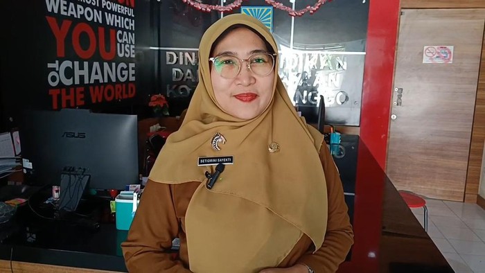 Kepala dinas pendidikan dan kebudayaan kota probolinggo setiorini sayekti 1784019952734