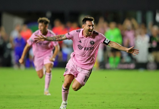 Lionel messi 1~2