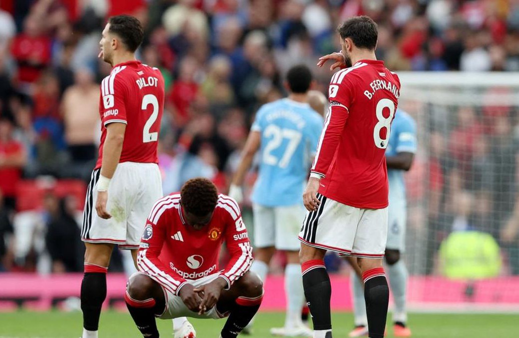 Manchester united 1789338652501 169~2